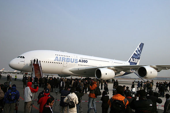 圖文:北京首都國際機場迎接A380抵達(dá)_科學(xué)探索_科技時代_新浪網(wǎng)